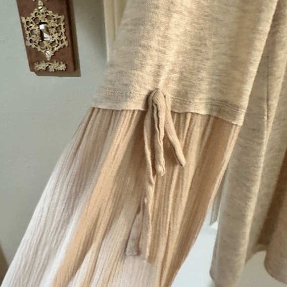 Alter’d State - Beige Blouse with Black Embroidered Flowers - Picture 2 of 6